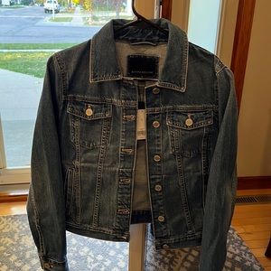 Banana republic denim jacket. New with tags.